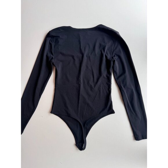 Aritzia BABATON Contour Black Jersey Square Neck Long Sleeve Bodysuit, Size S - Picture 4 of 16